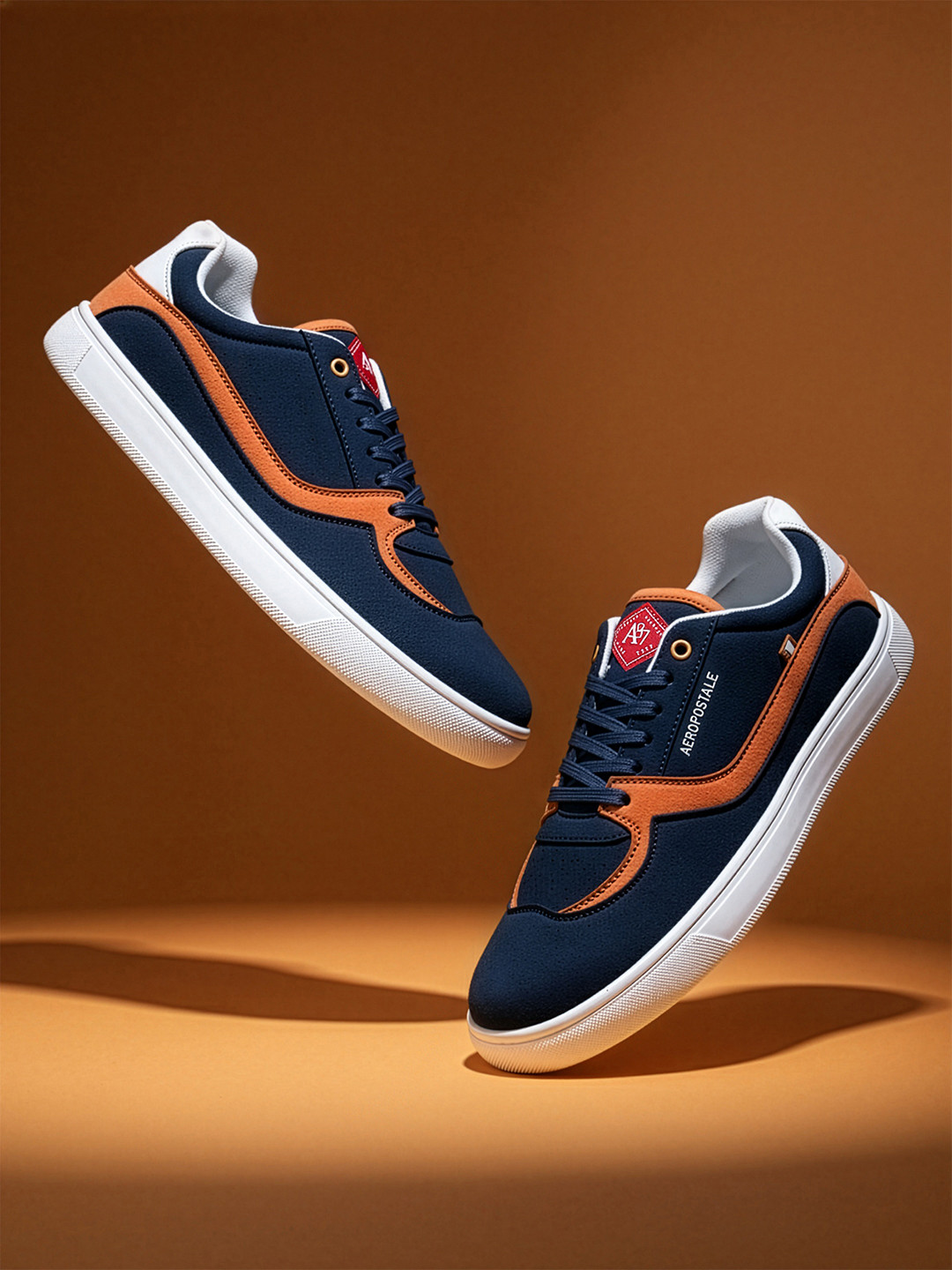 Aeropostale Men Perforated Detailing Colourblocked Sneakers