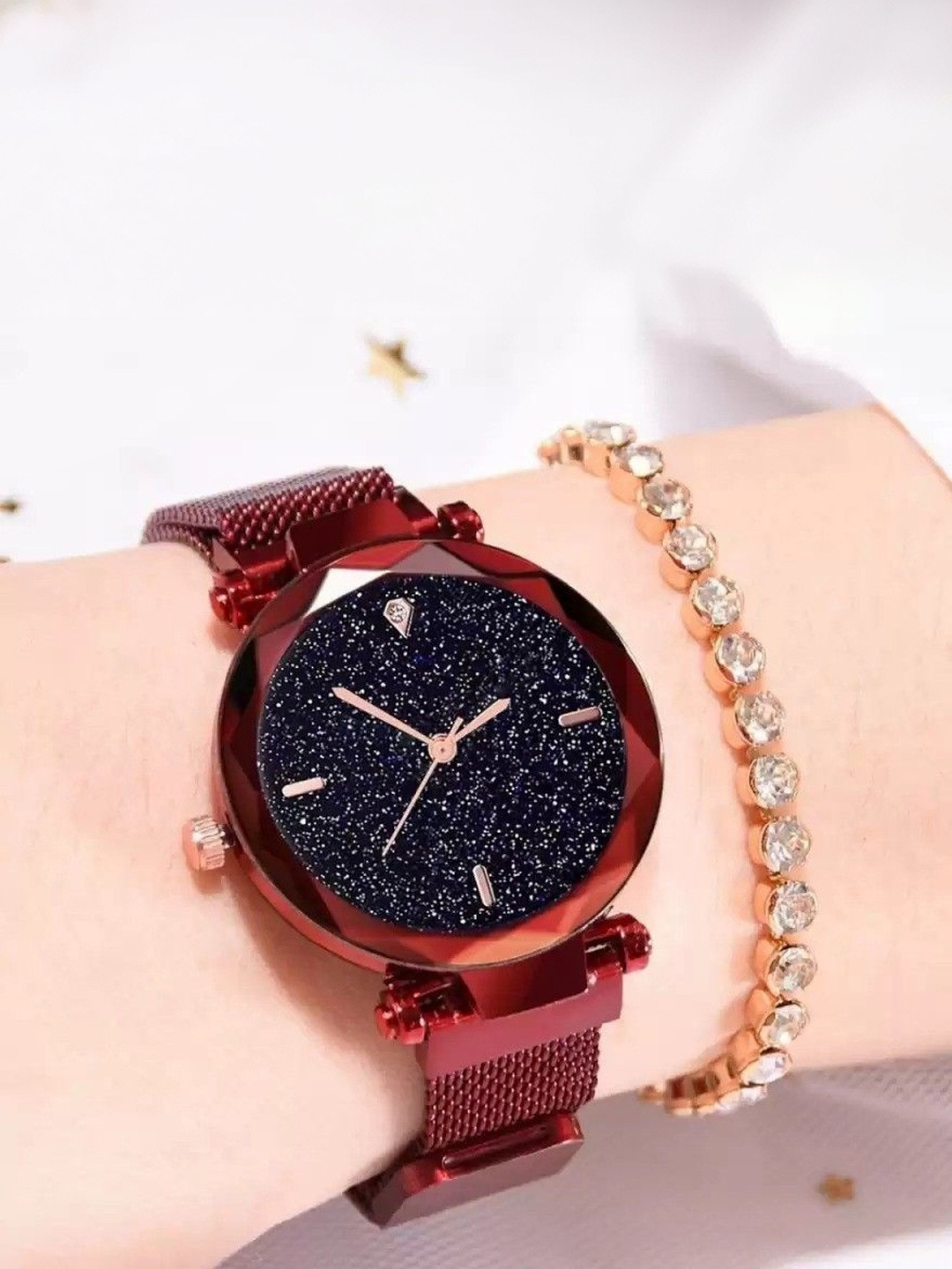 SZN Women Dial & Stainless Steel Straps Analogue Watch Mag Red -V