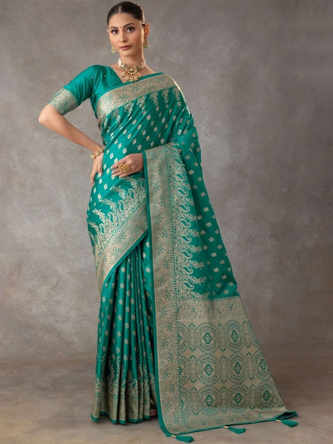 VARYAM Ethnic Motifs Woven Design Zari Satin Banarasi Saree