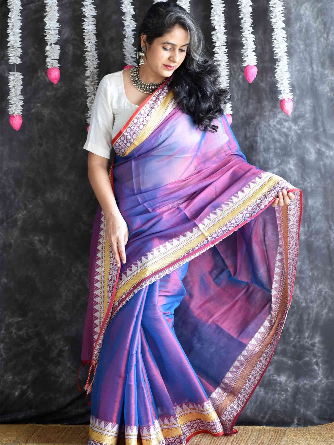 Sundarii Jewel Mist Ethnic Motifs Woven Design Zari Tissue Saree & Unstitched Blouse Piece
