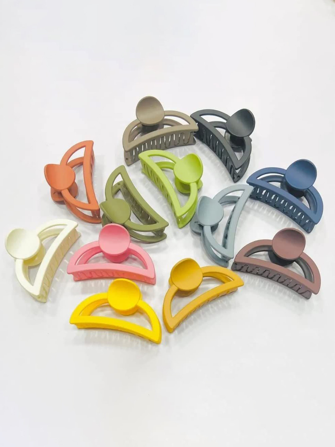 HANDBAG COLLECTION Girls Set of 8 Half Moon Shape Hair Claw Clip