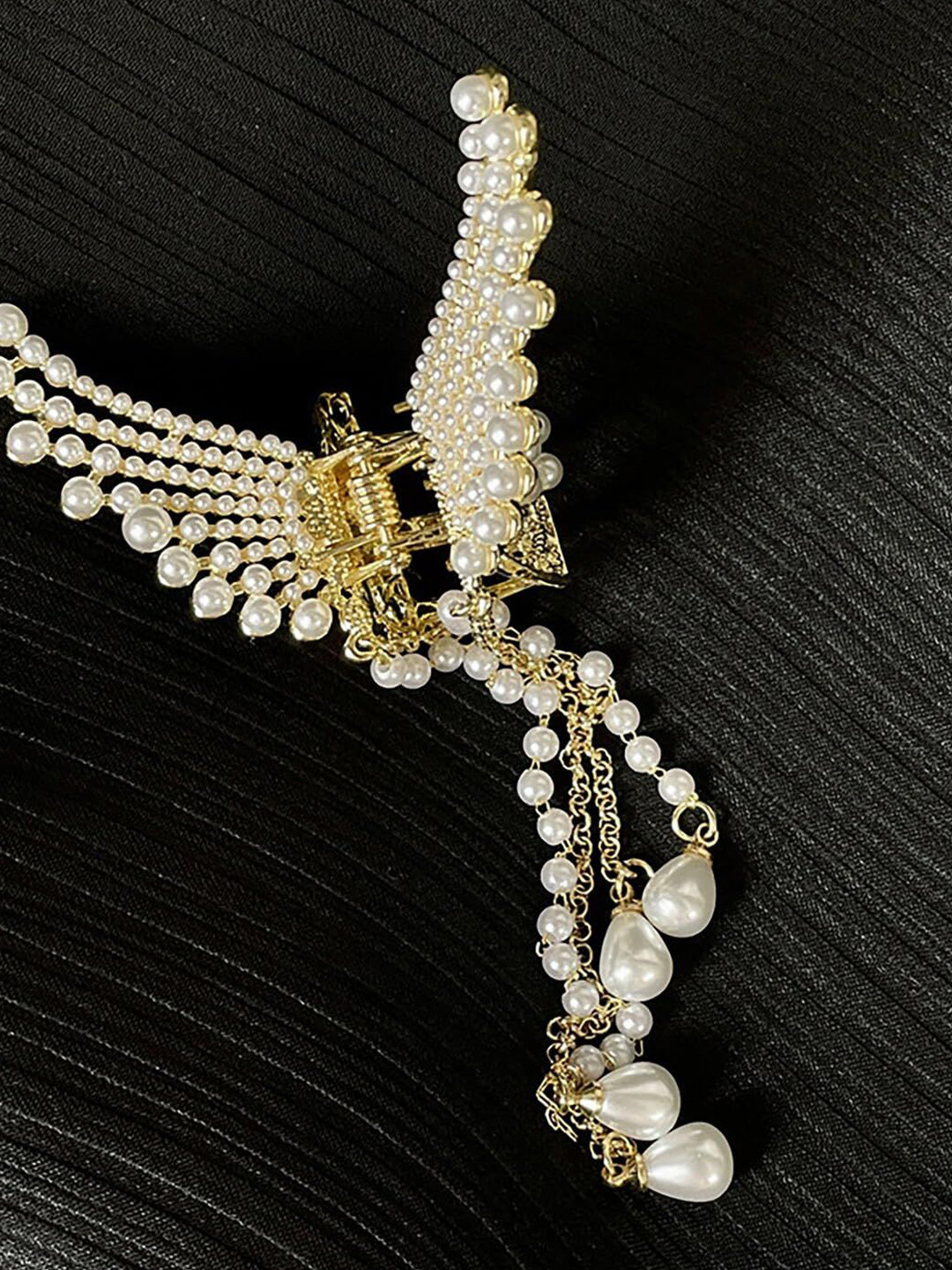 Watch junction Women Butterfly Shape Embellished Claw Clip