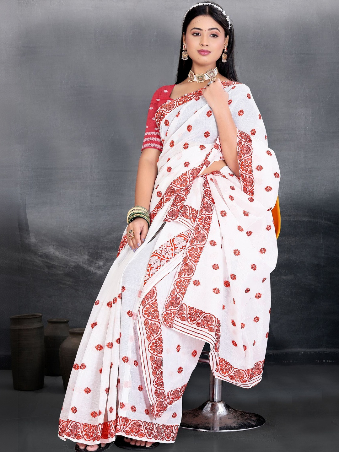 KAMDAR Ethnic Motifs Embroidered Cotton Mekhela Chador Saree