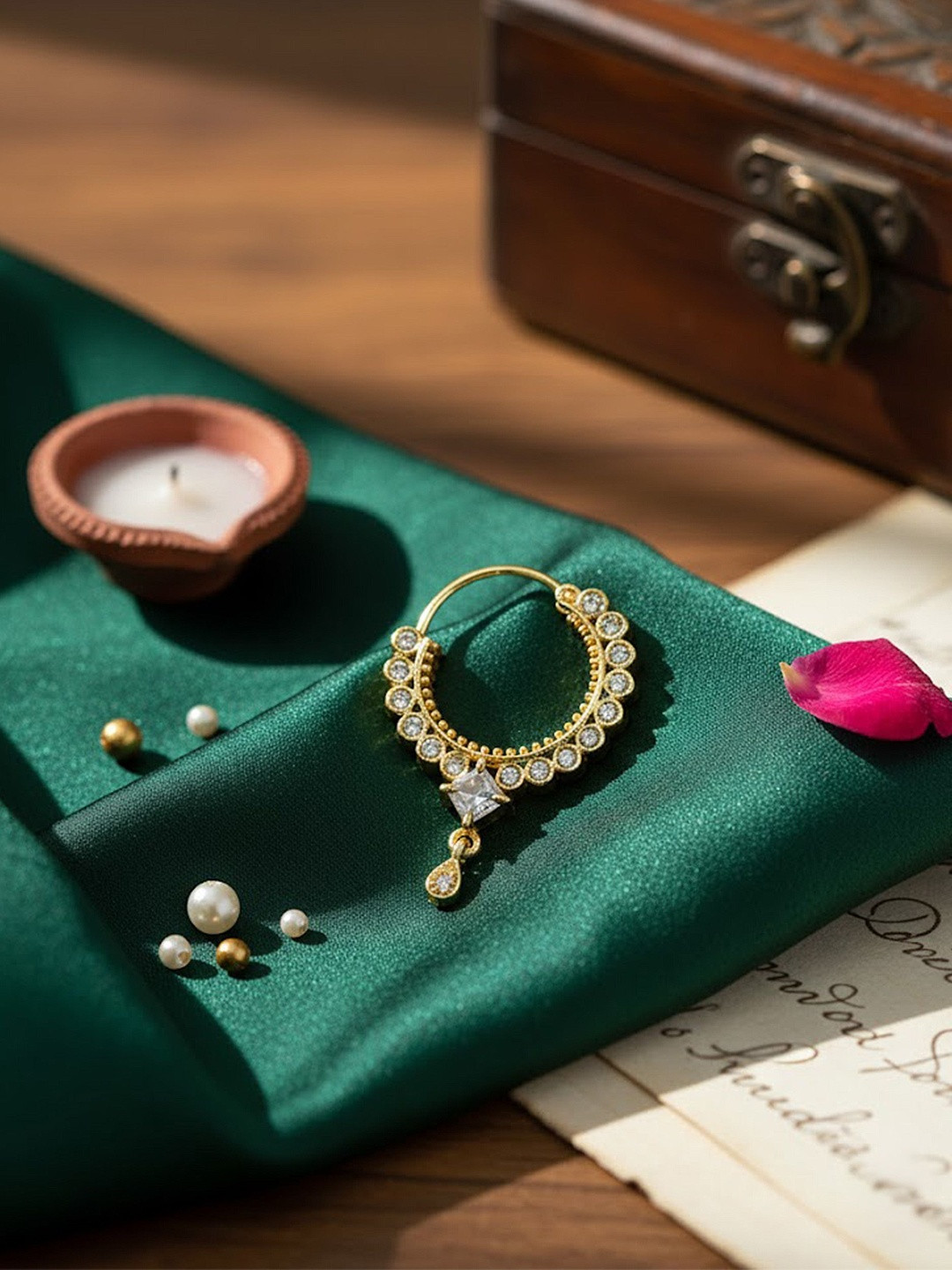 PRIVIU Women Gold-Plated AD Maharashtrian Ring Nosepin