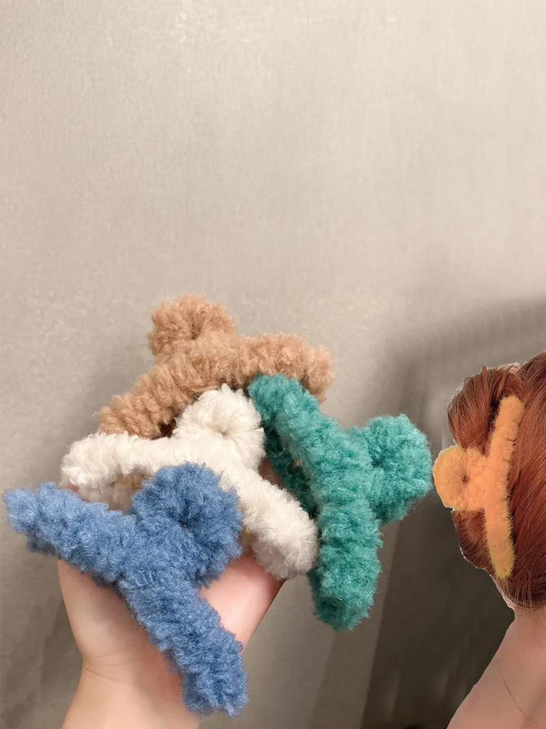 LEKZOW Women Set of 4 Plush Barrettes T Shape Claw Clip