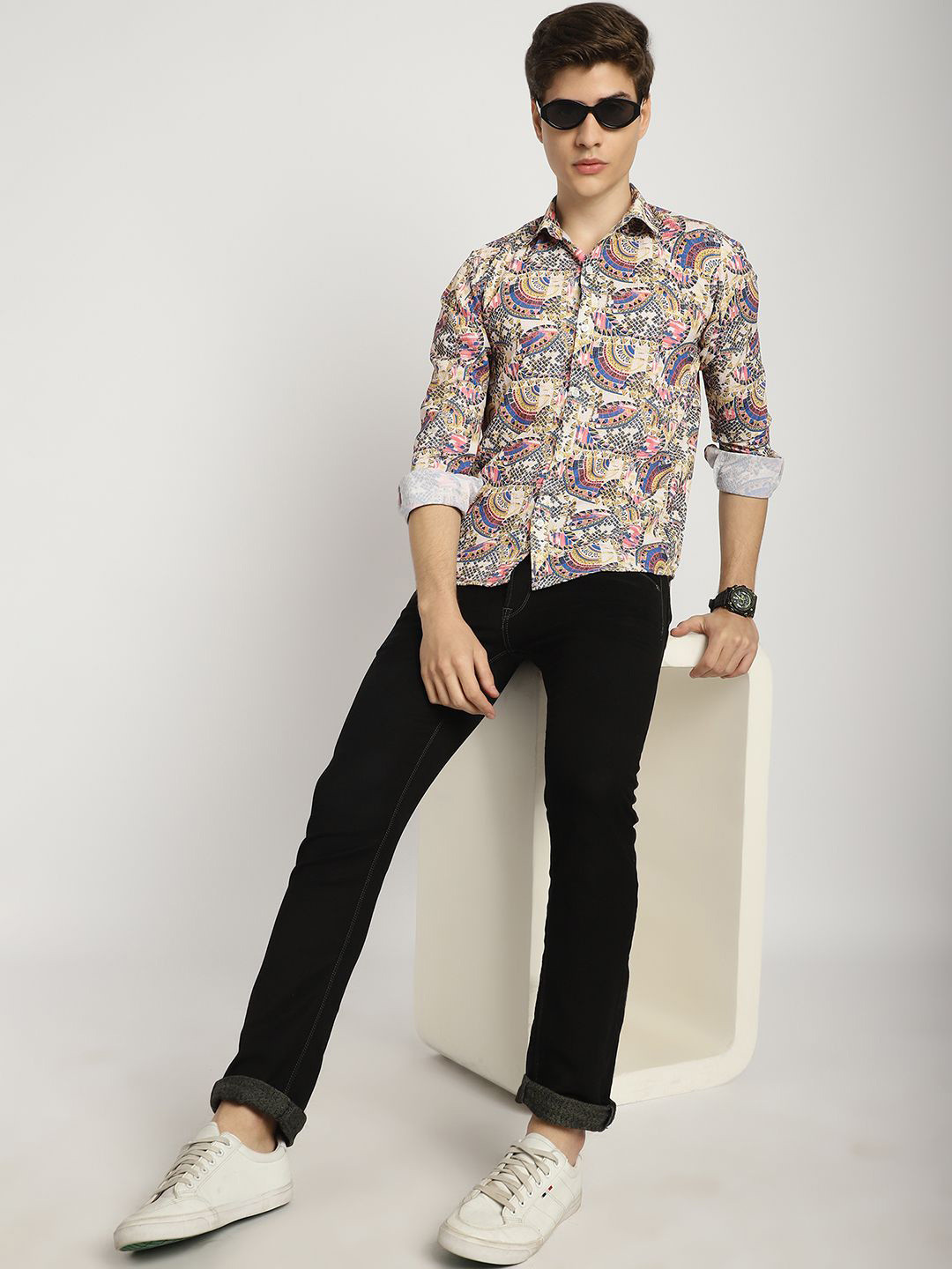 WISTORA Men Abstract Printed Spread Collar Long Sleeves Casual Shirt