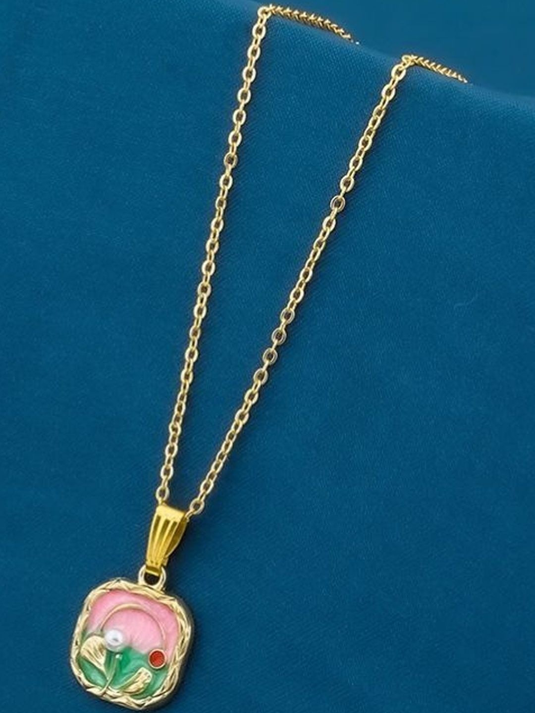 SZN Stylish And Elegent Gold-Plated Artificial Beaded Square Shaped Pendant With Chain