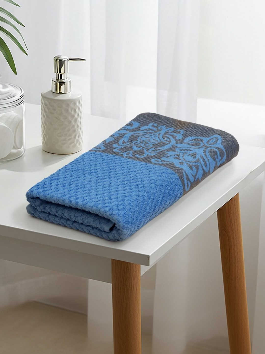 LIBERTY TOWELS Blue Pure Cotton Printed 400 GSM Super Soft Adult Bath Towel-1.14 m x 0.56m