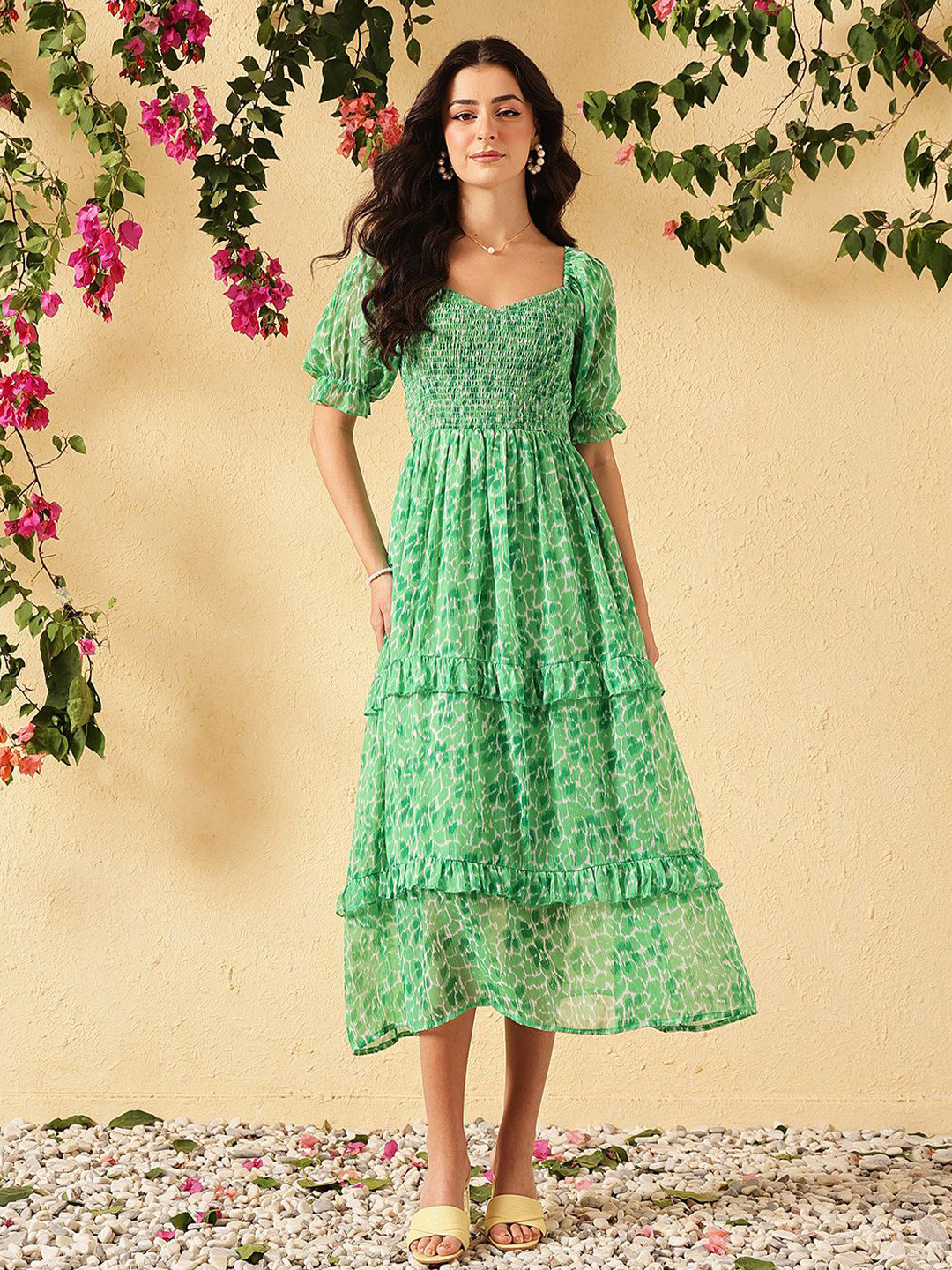 D 'VESH Women Abstract Print Puff Sleeve Fit & Flare Midi Dress