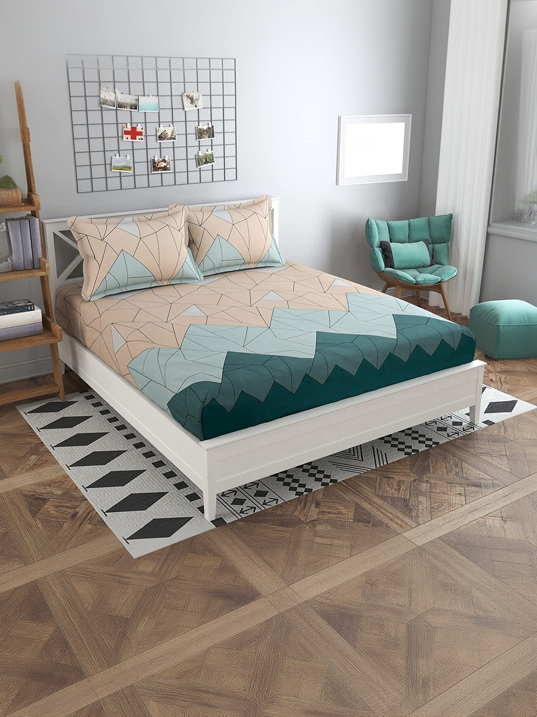 Homybees Set of 8 Peach-Coloured Geometric Printed 220 TC King Bedsheet Diwan Set