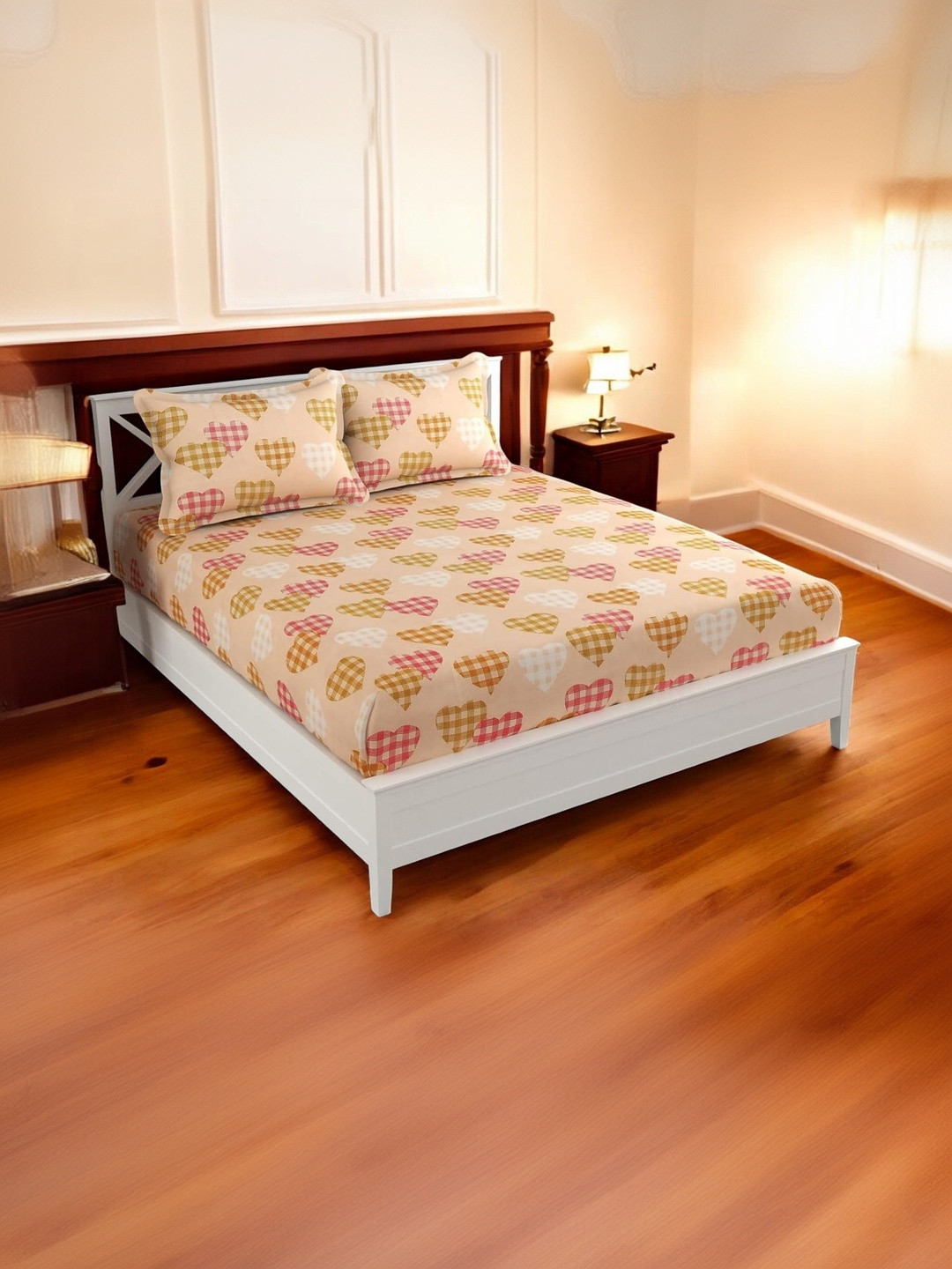 Homybees Peach-Coloured Checked King Bedsheet with Pillow Covers 72x78 Upto 8 Mattress