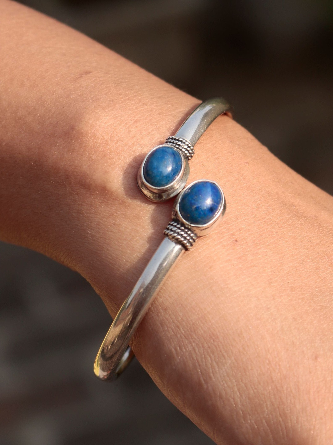 FUSIONARI Gemstone Studded Bangle
