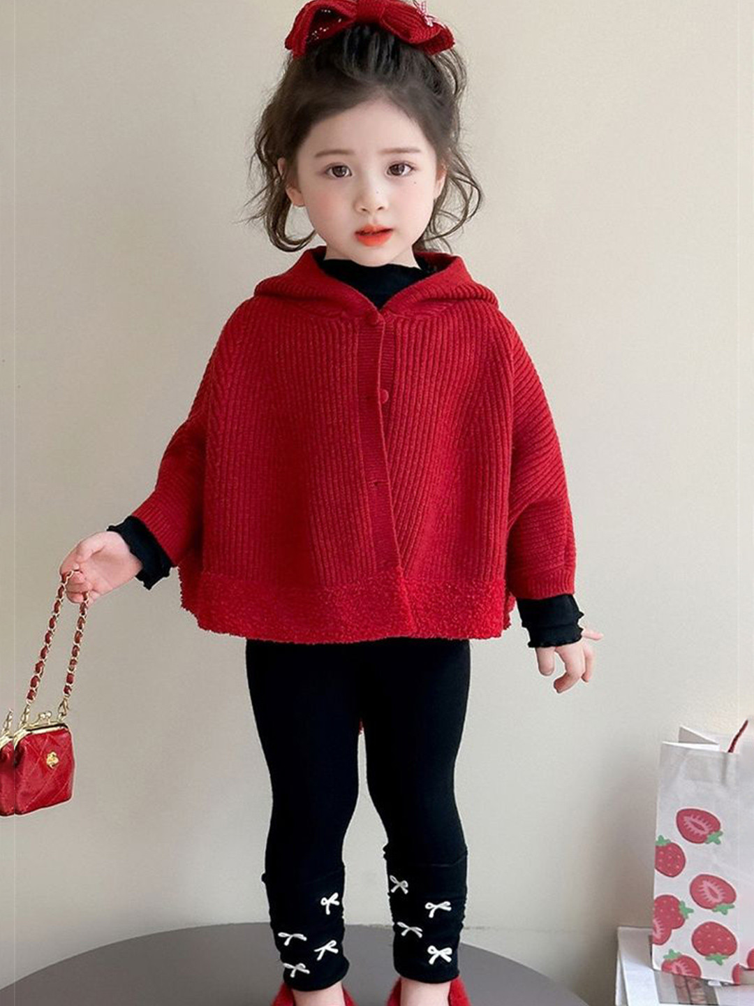 LULU & SKY Girls Ribbed Hooded Poncho