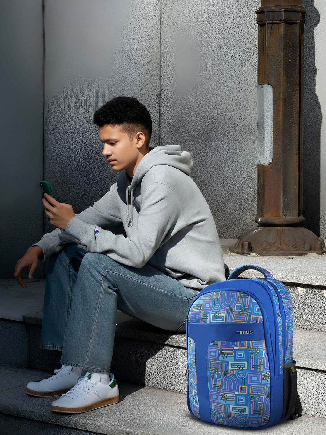 Timus Geometric Print Ergonomic Strap Water Resistant Laptop Backpack with Rain Cover