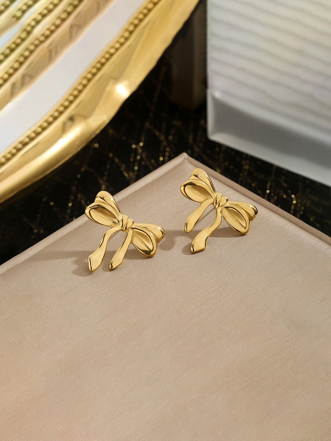 Jewels Galaxy Stainless Steel Gold-Plated Bow Shaped Galaxy Studs