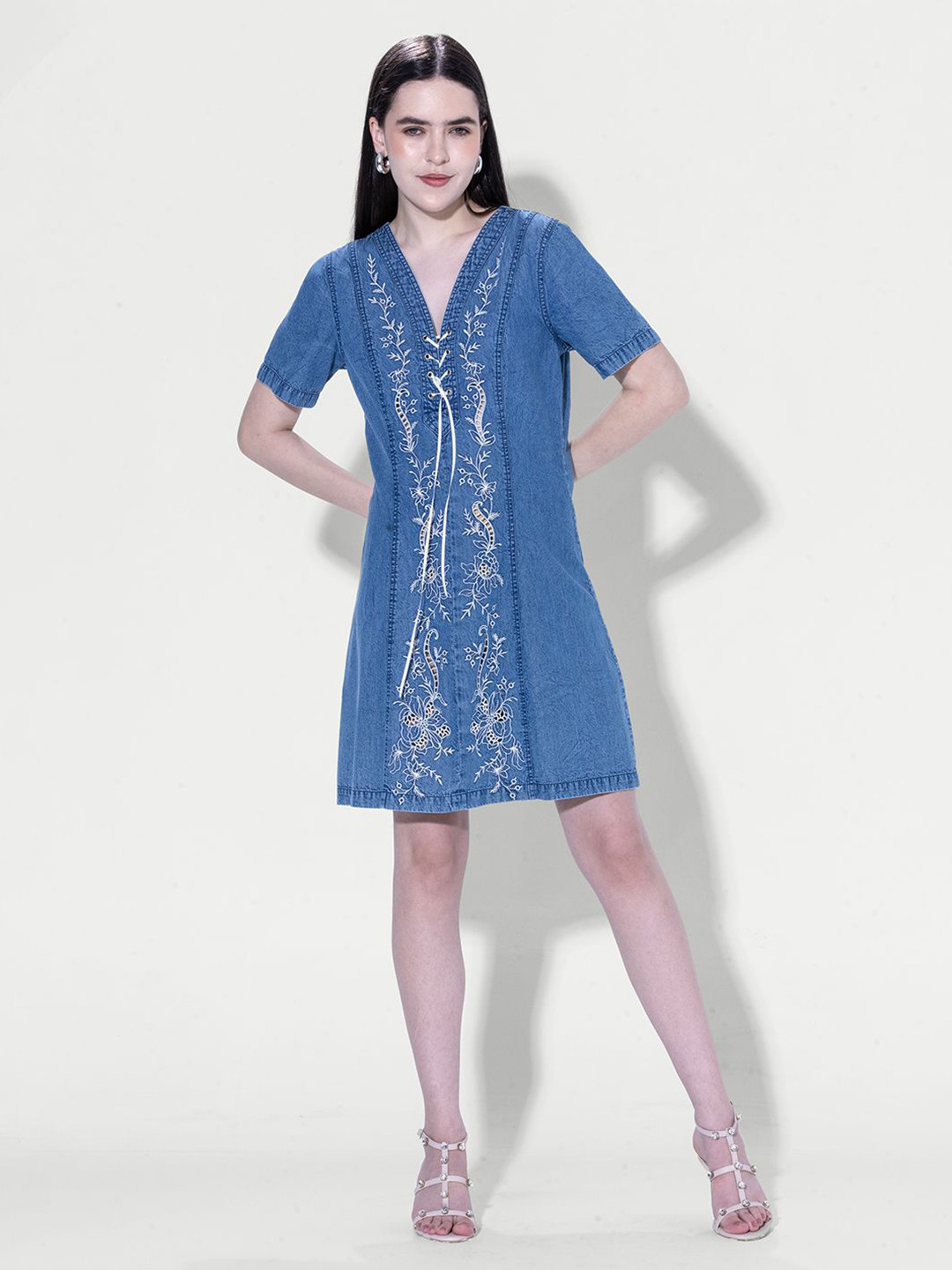 DaKauz Women Ethnic Motifs Embroidered Lace-Up Denim A-Line Dress