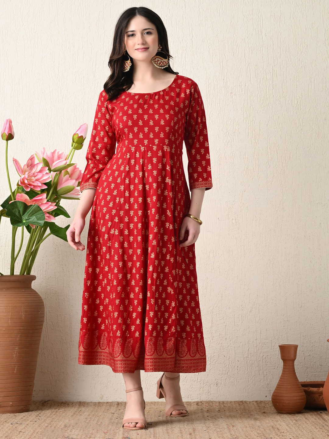 SHREE ARIHANT CREATIONS Floral Woven Design Boat Neck Panelled A-Line Dresses