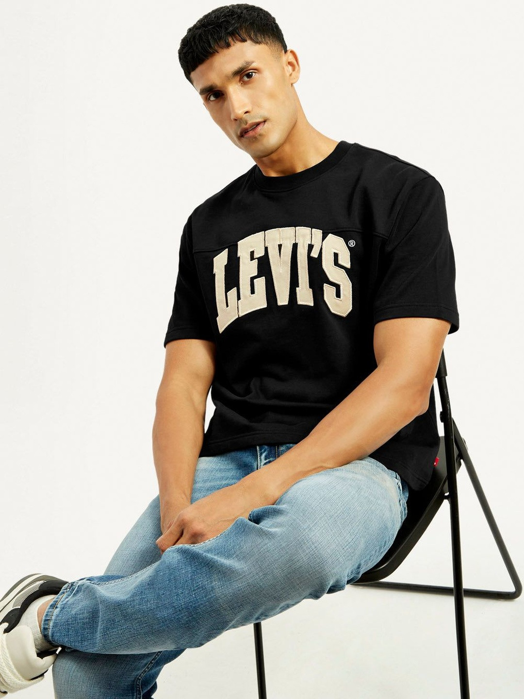 Levis Men Cotton Brand Logo Printed Short Sleeves T-shirt