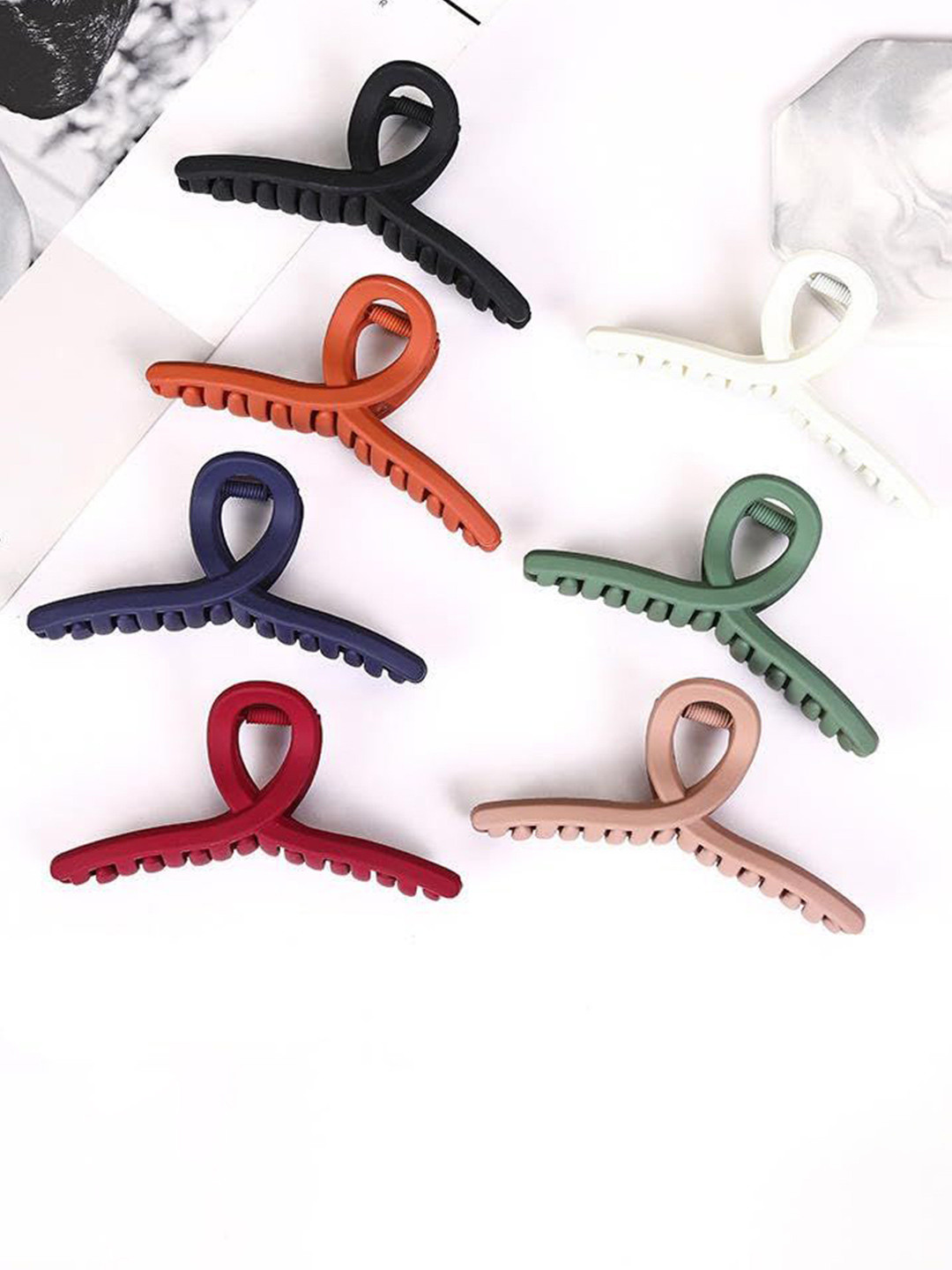 Watch junction Women Set of 6 Matt Finished T-Shapes Claw Clip