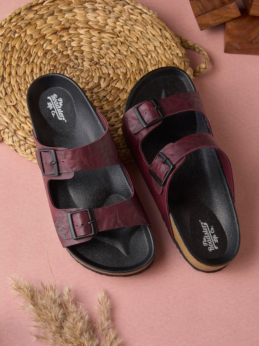 Roadster Men Comfort Stylish Dual Strap Buckle Design Sandals