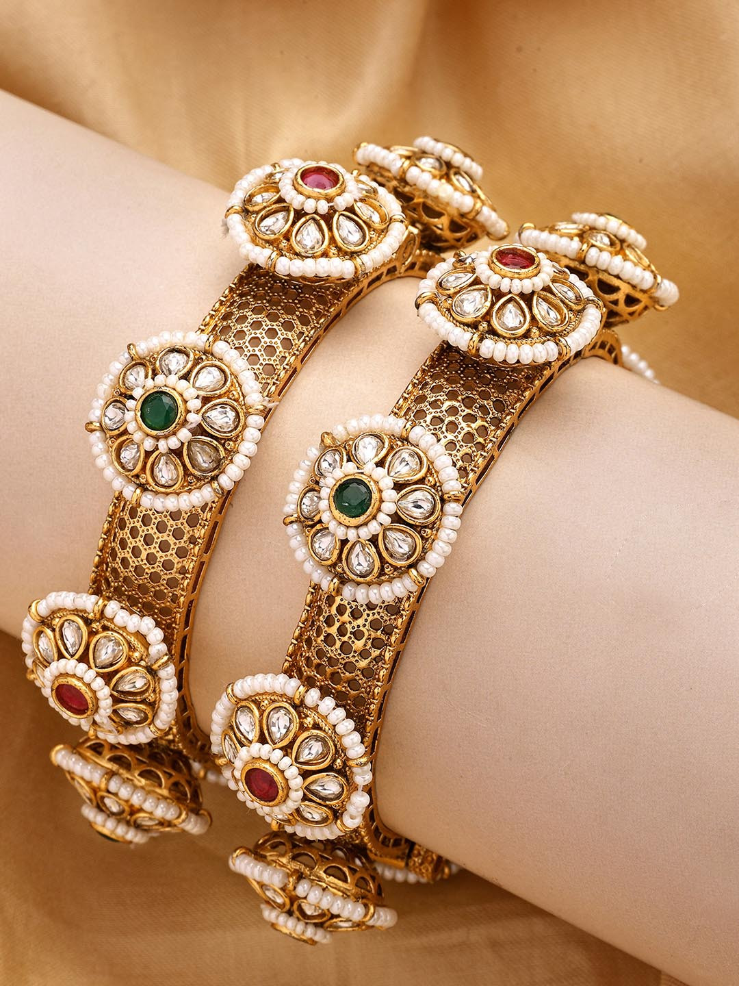 KARATCART Set Of 2 Gold-Plated Rajwadi Stone-Studded & Beaded Bangles