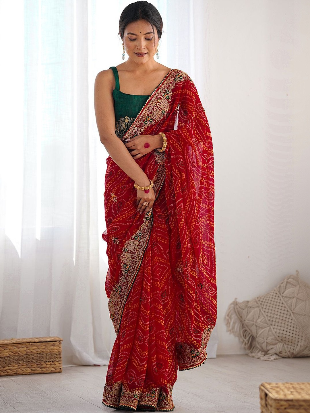 HERE&NOW Bandhani Zari Pure Georgette Heavy Work Saree