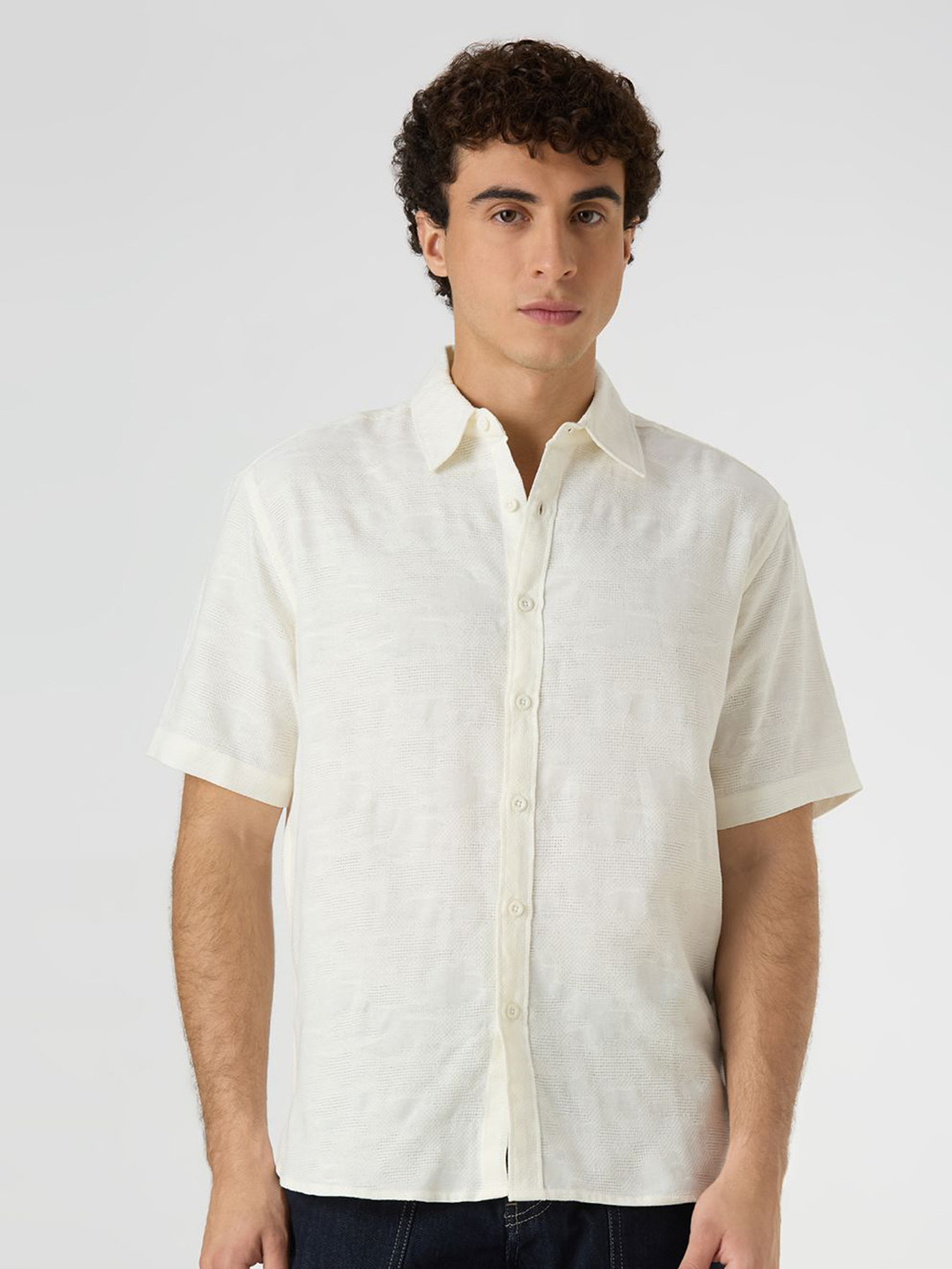 JOHN WATSON Men Classic Fit Textured Spread Collar Cotton Casual Shirt