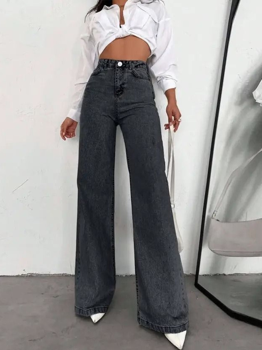 A1TUFF Women Jean Relaxed Fit High-Rise Light Fade Stretchable Jeans