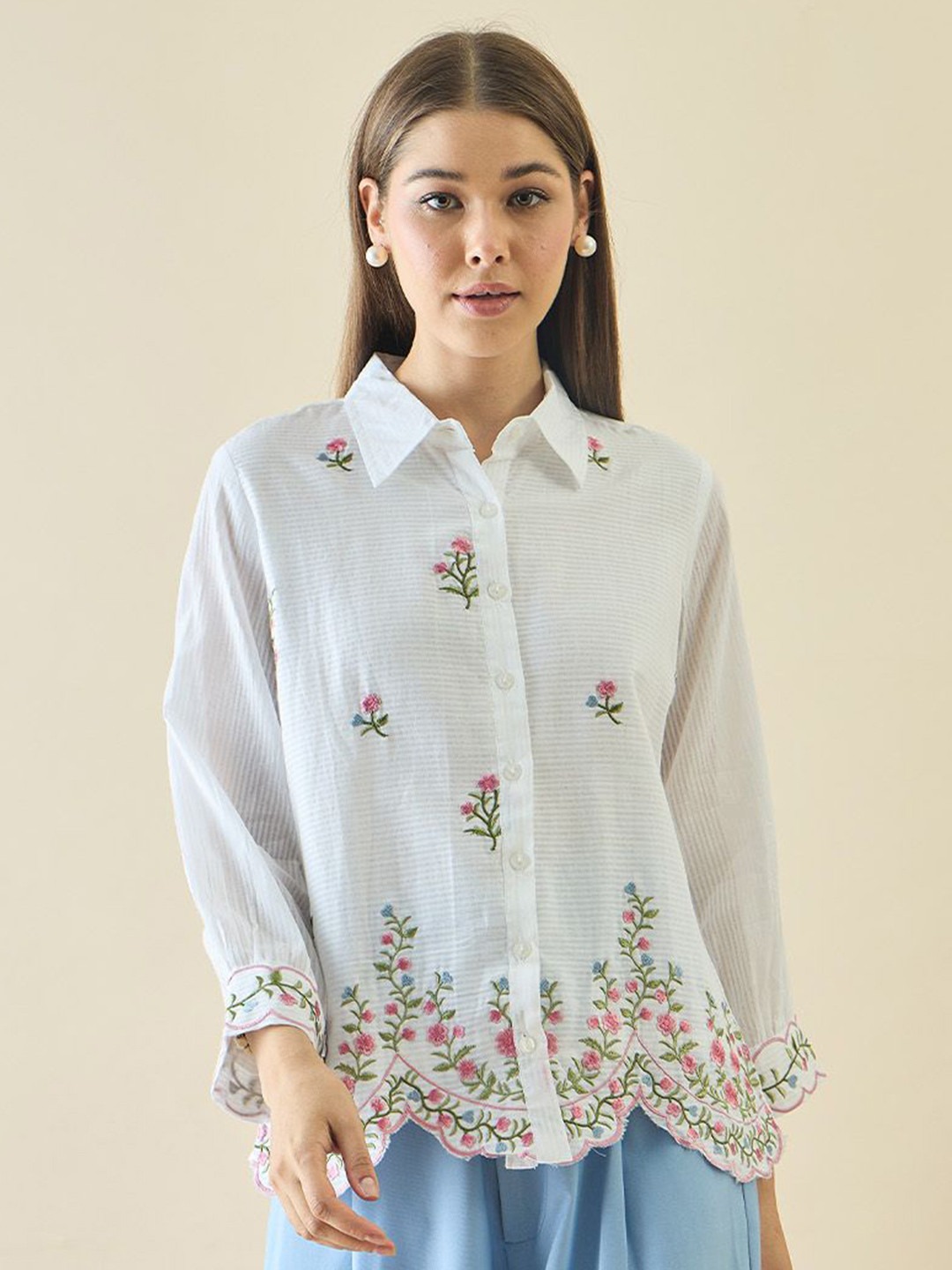ZUMMER Women Modern Relaxed Fit Floral Self Design Spread Collar Pure Cotton Casual Shirt