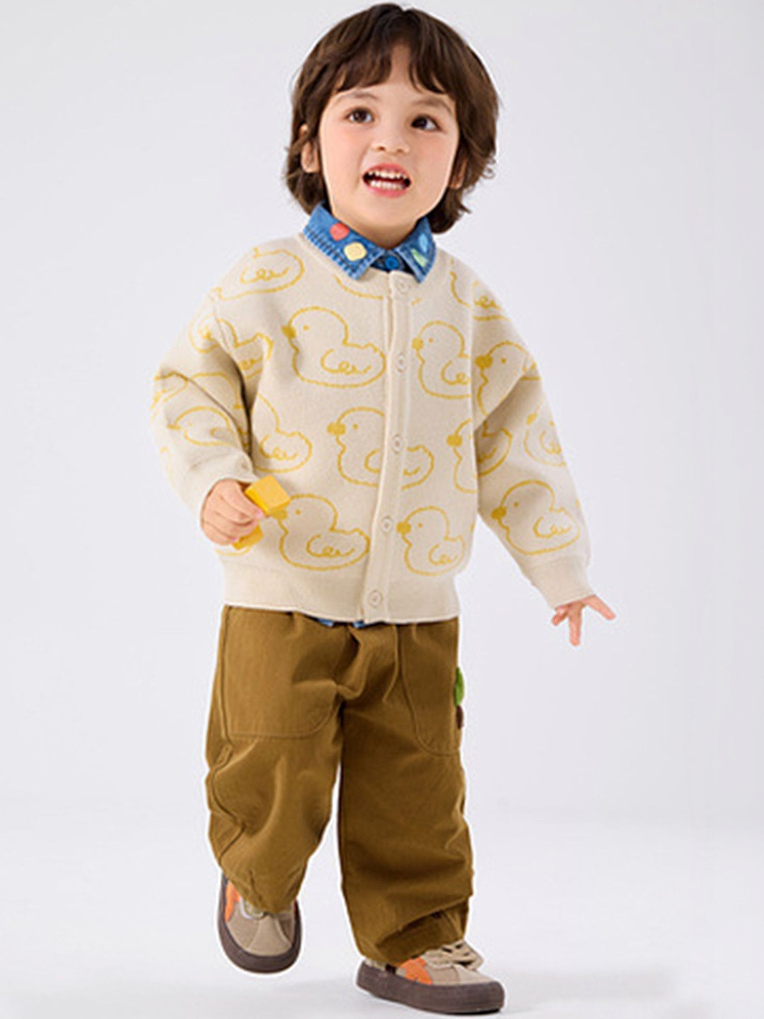 LULU & SKY Boys Regular Fit High-Rise Mushroom Patch Trousers