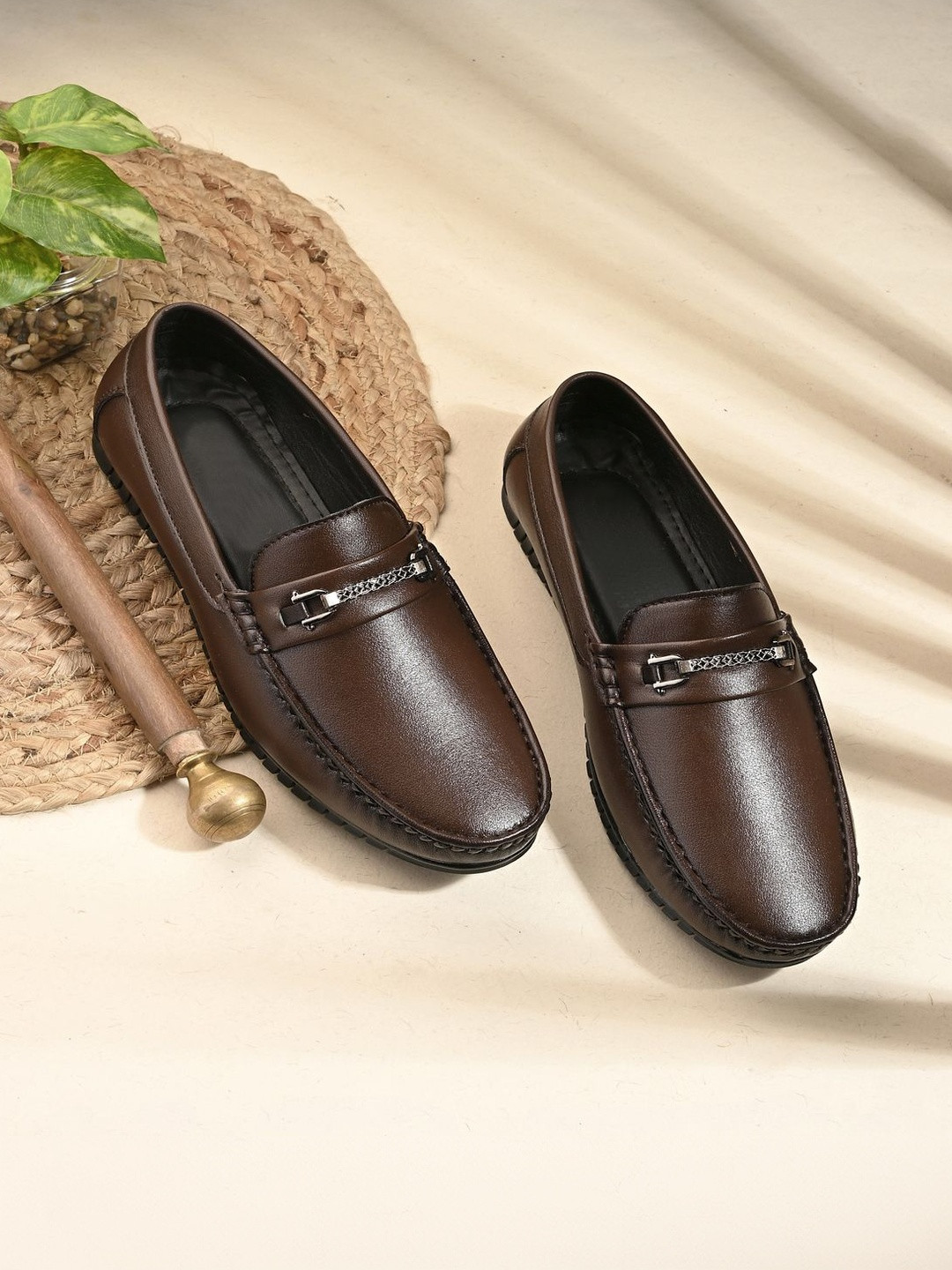 Corsac Men Textured Slip On Loafers