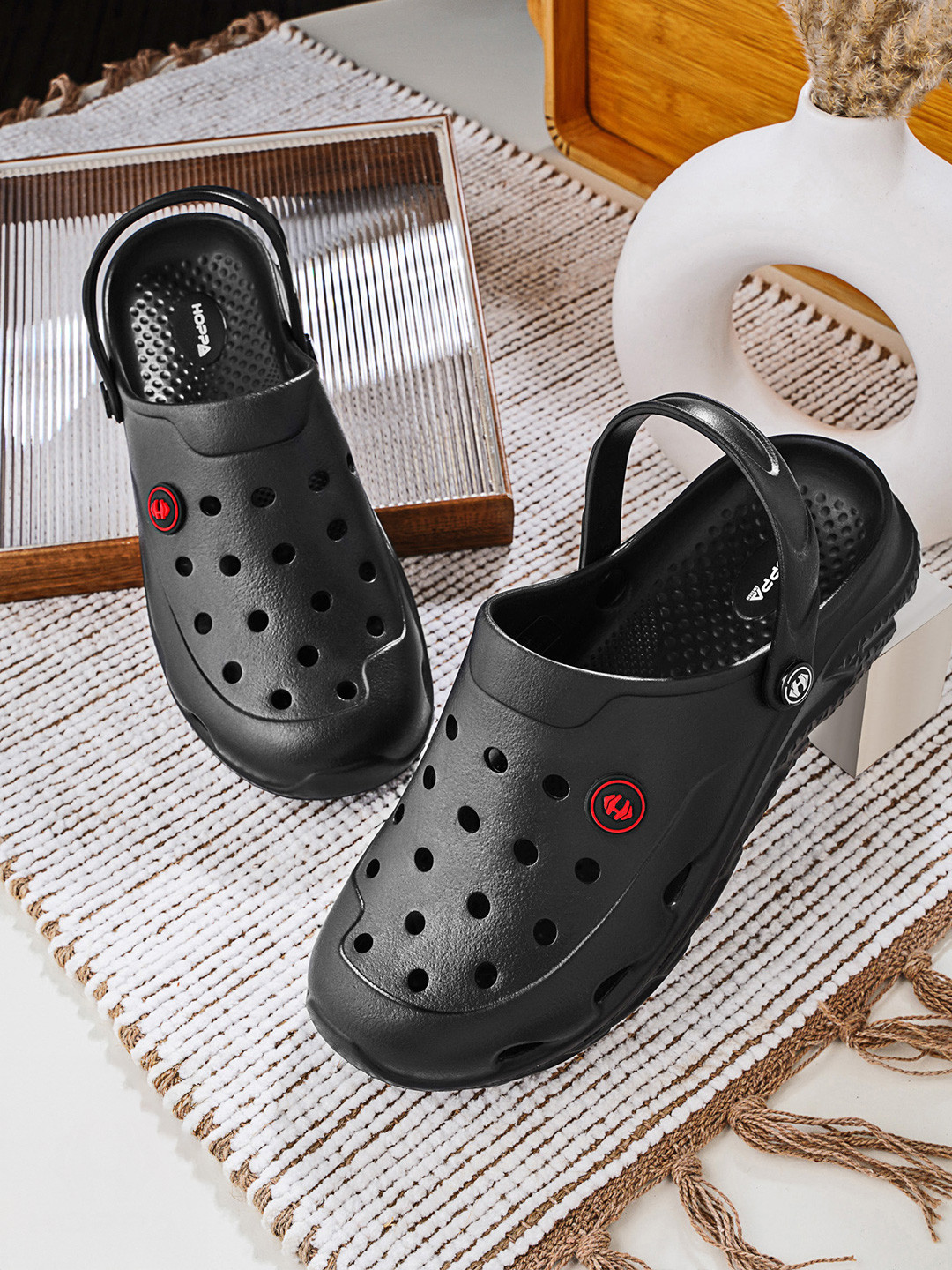 Hoppa Coucci Men Black Clogs Men