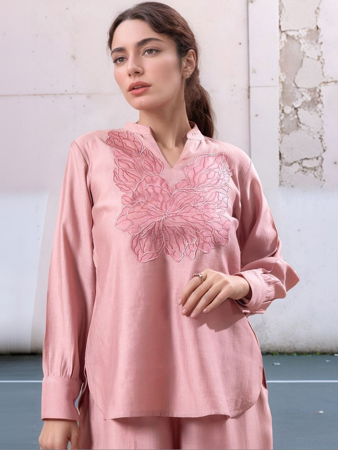 Amarasha Vertican Embroidery Coord Set