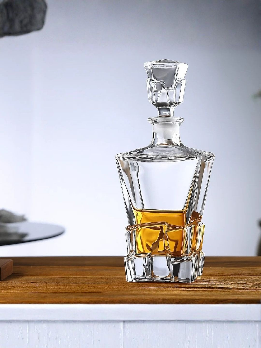 SMOKEY COCKTAIL Iceberg Whiskey Transparent Glass Decanter