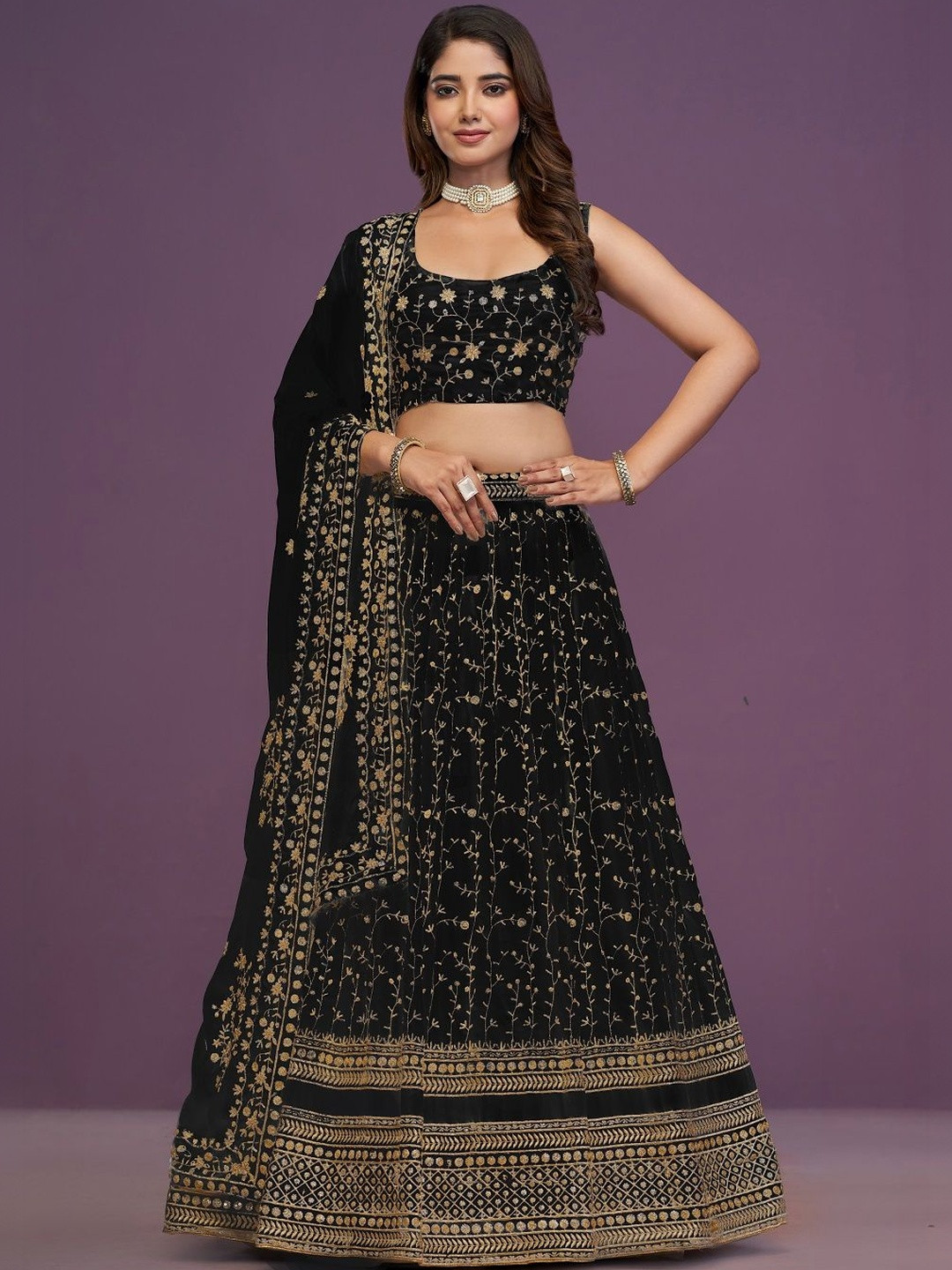 DREAM EXPORTER Embroidered Sequinned Net Semi-Stitched Lehenga & Blouse With Dupatta