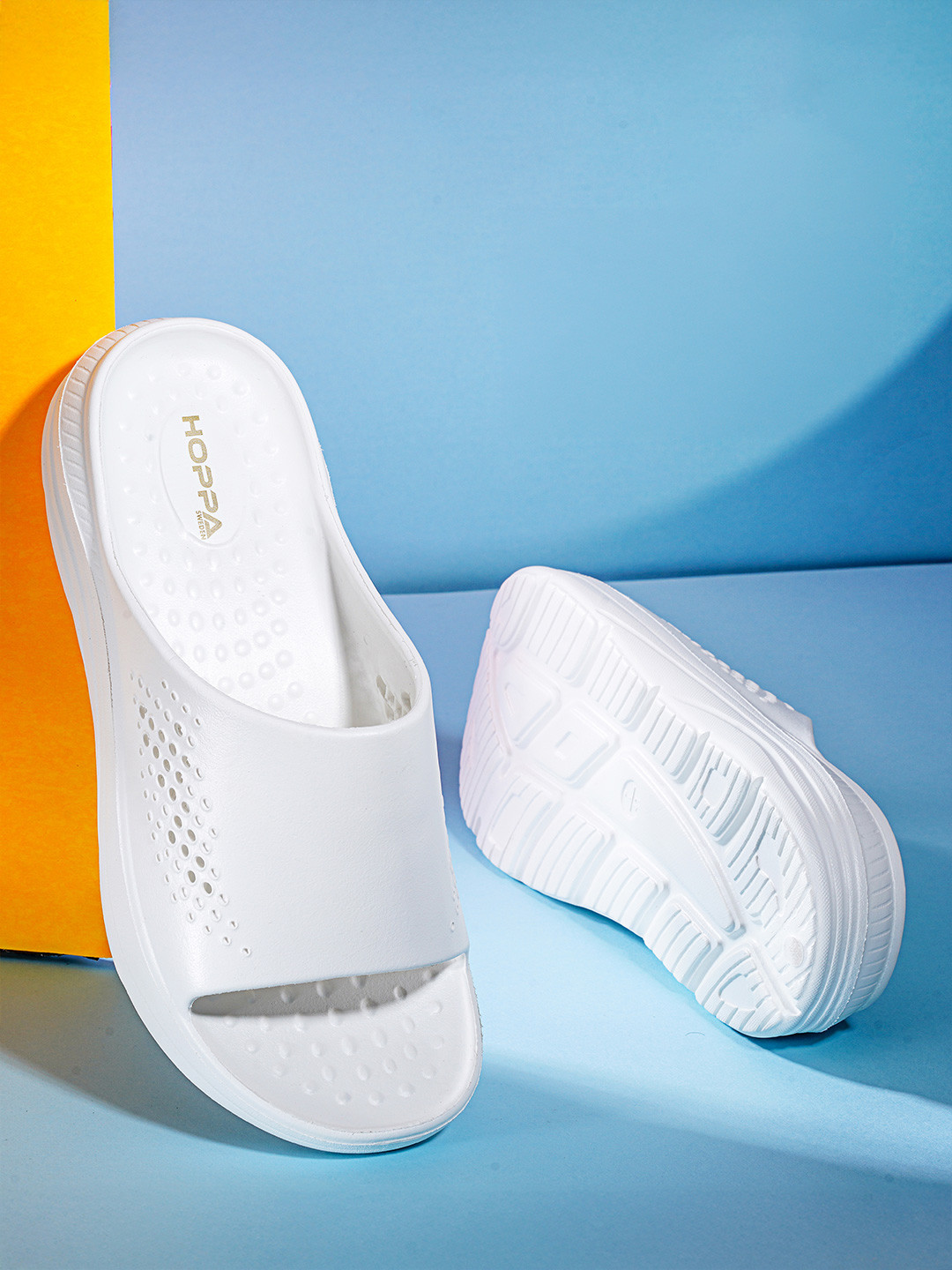 Hoppa Billy White Mens Sliders