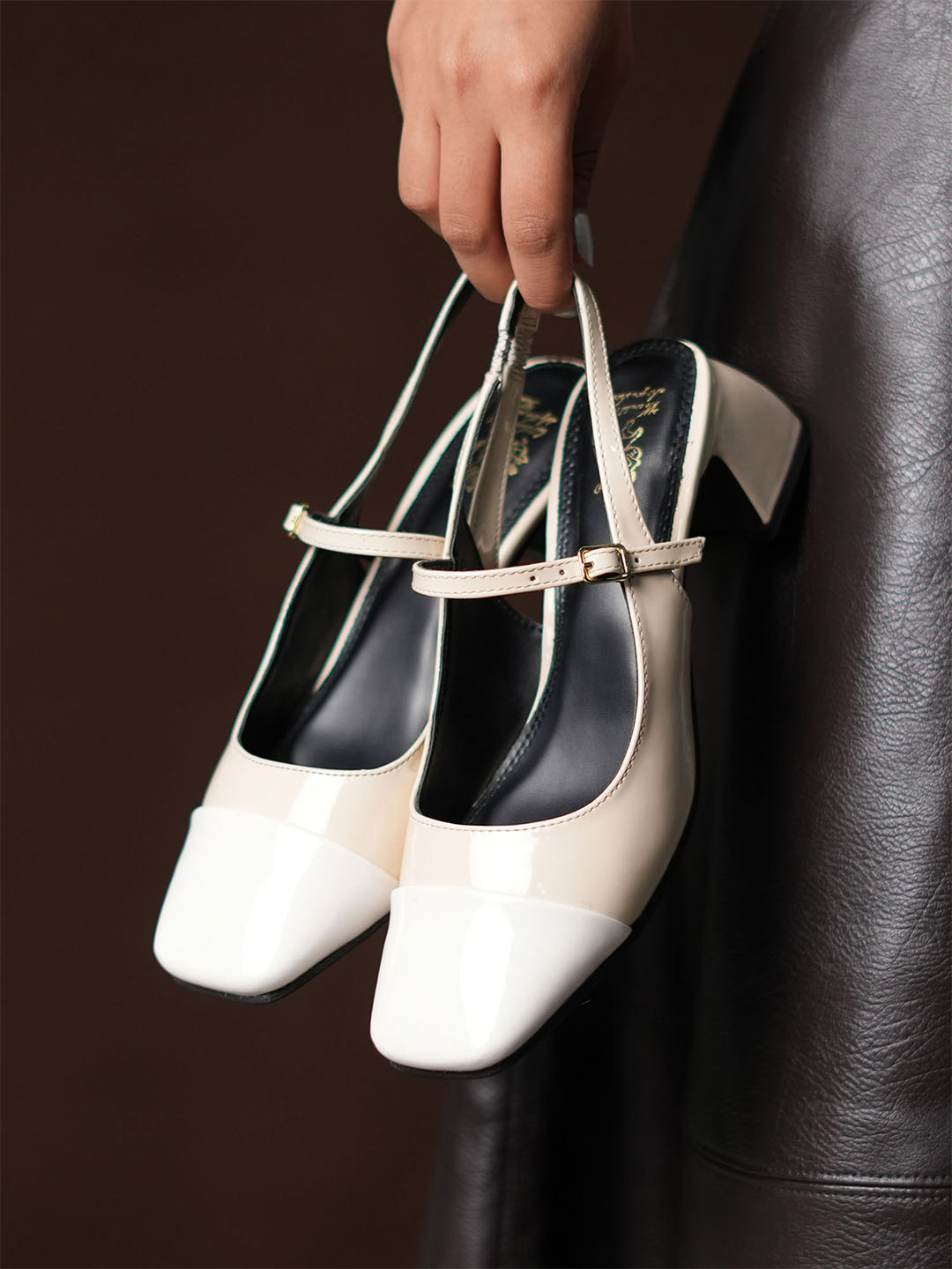 Theater Women Twiggy Club Paradise White & Beige Mary Jane Block Heels