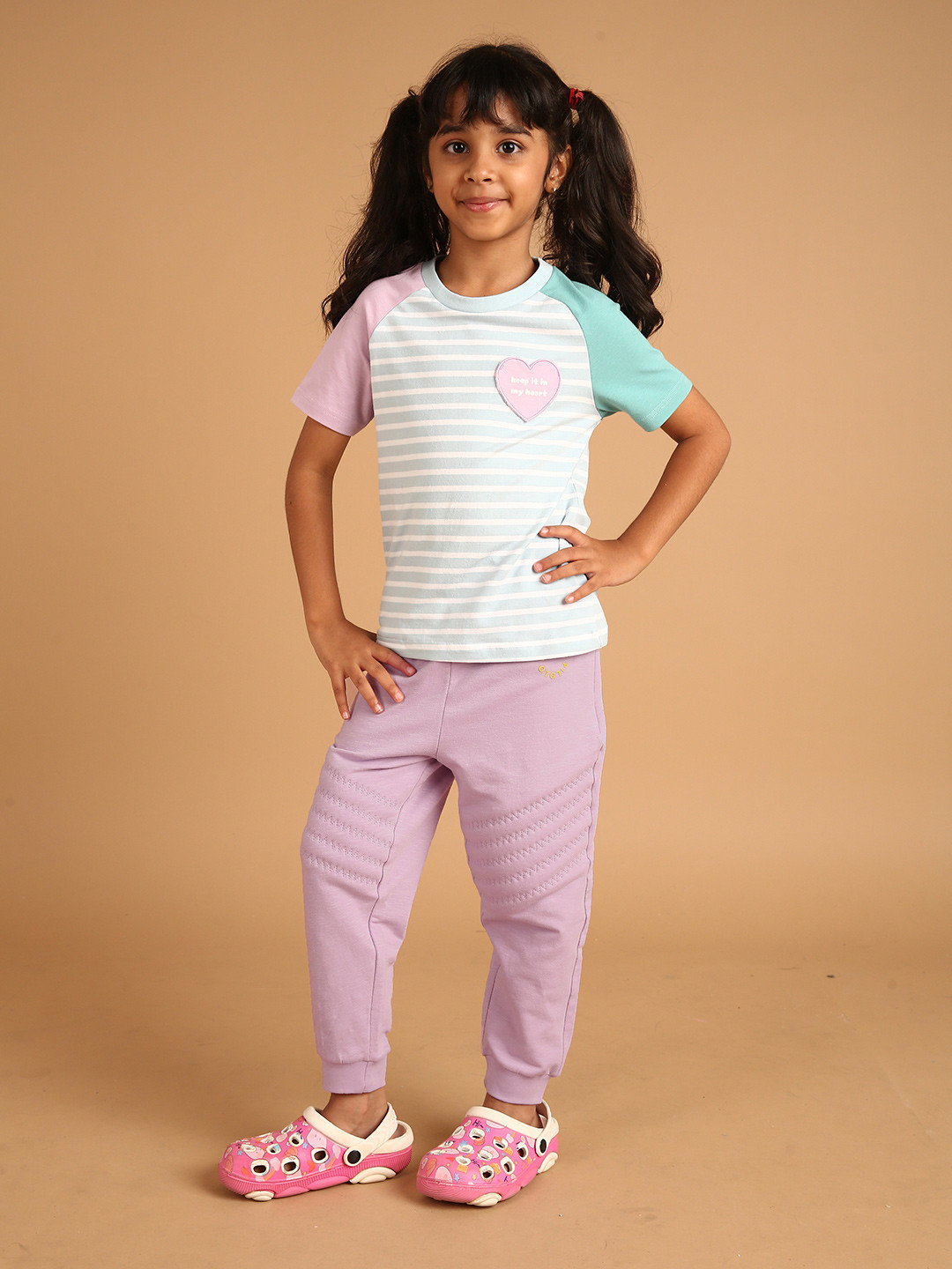 PILOLO Girls Lilac Mid-Rise Knee Safe Play Drawstring Joggers with Zipped Pockets