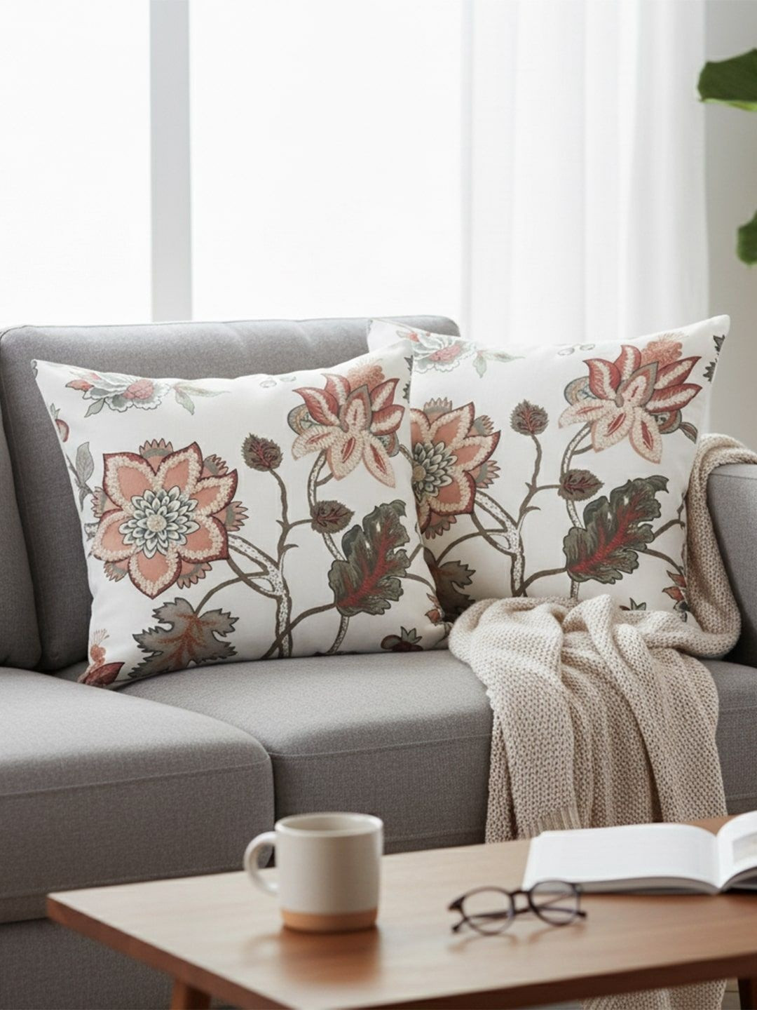 IZAAFA Cream-Coloured & Rose Set of 2 Floral Square Cushion Covers