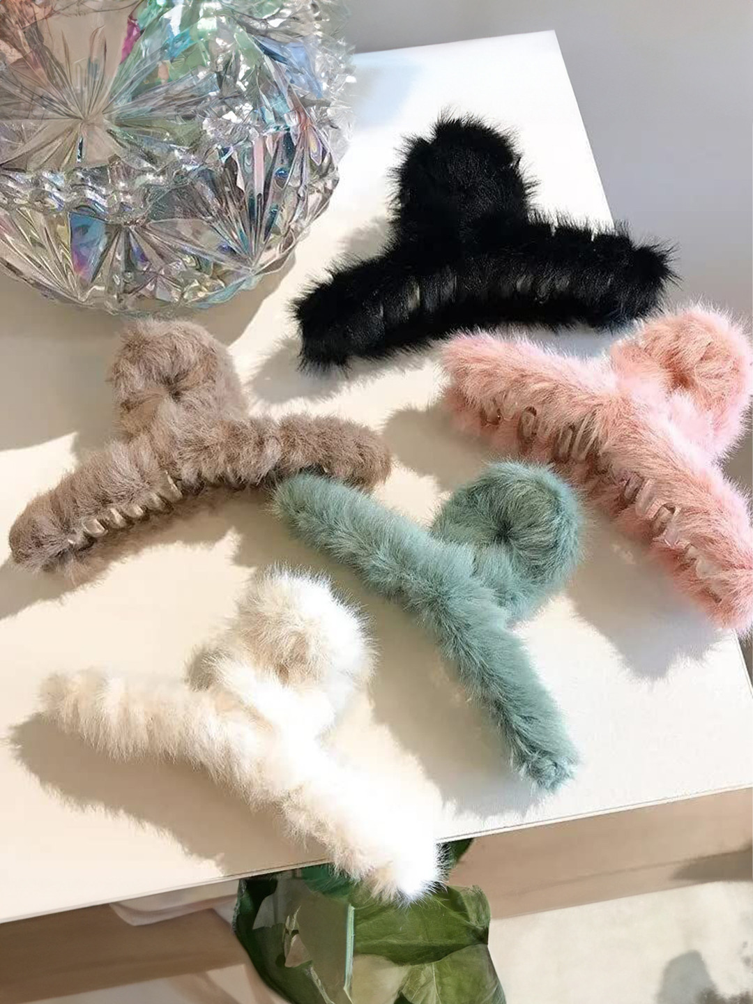 SHREEWATCHES Women Set of 10 Fur Grip T Shape Claw Clip Hair Accessory