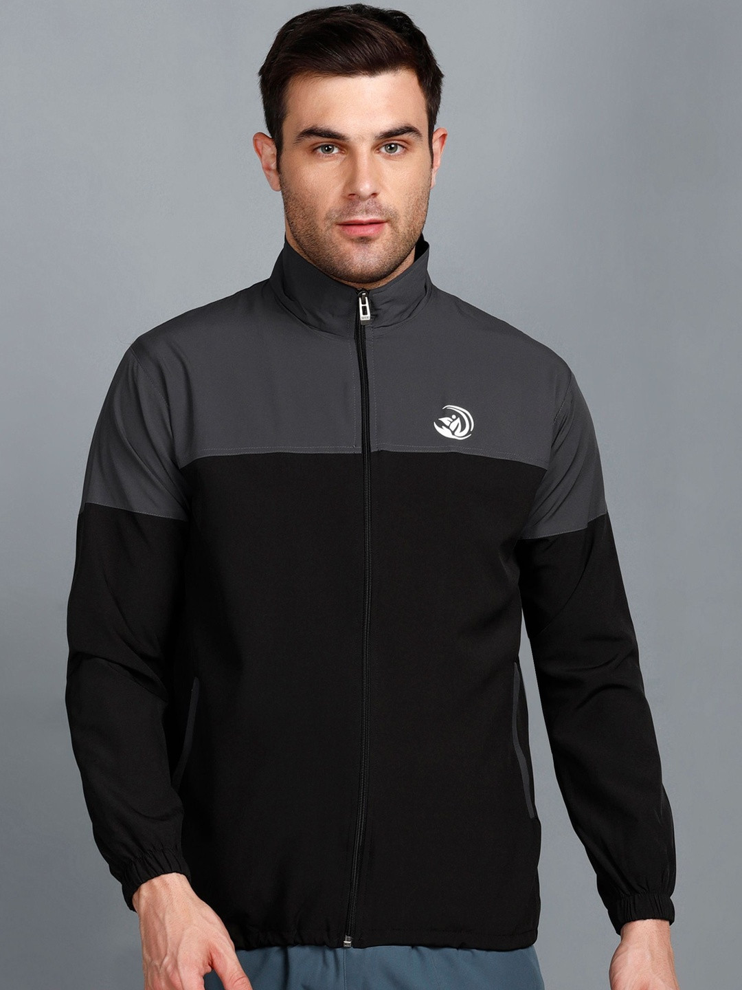 GNOCKFACE Men Colourblocked Lightweight Stand Collar Long Sleeves Zip Detail Sporty Jacket