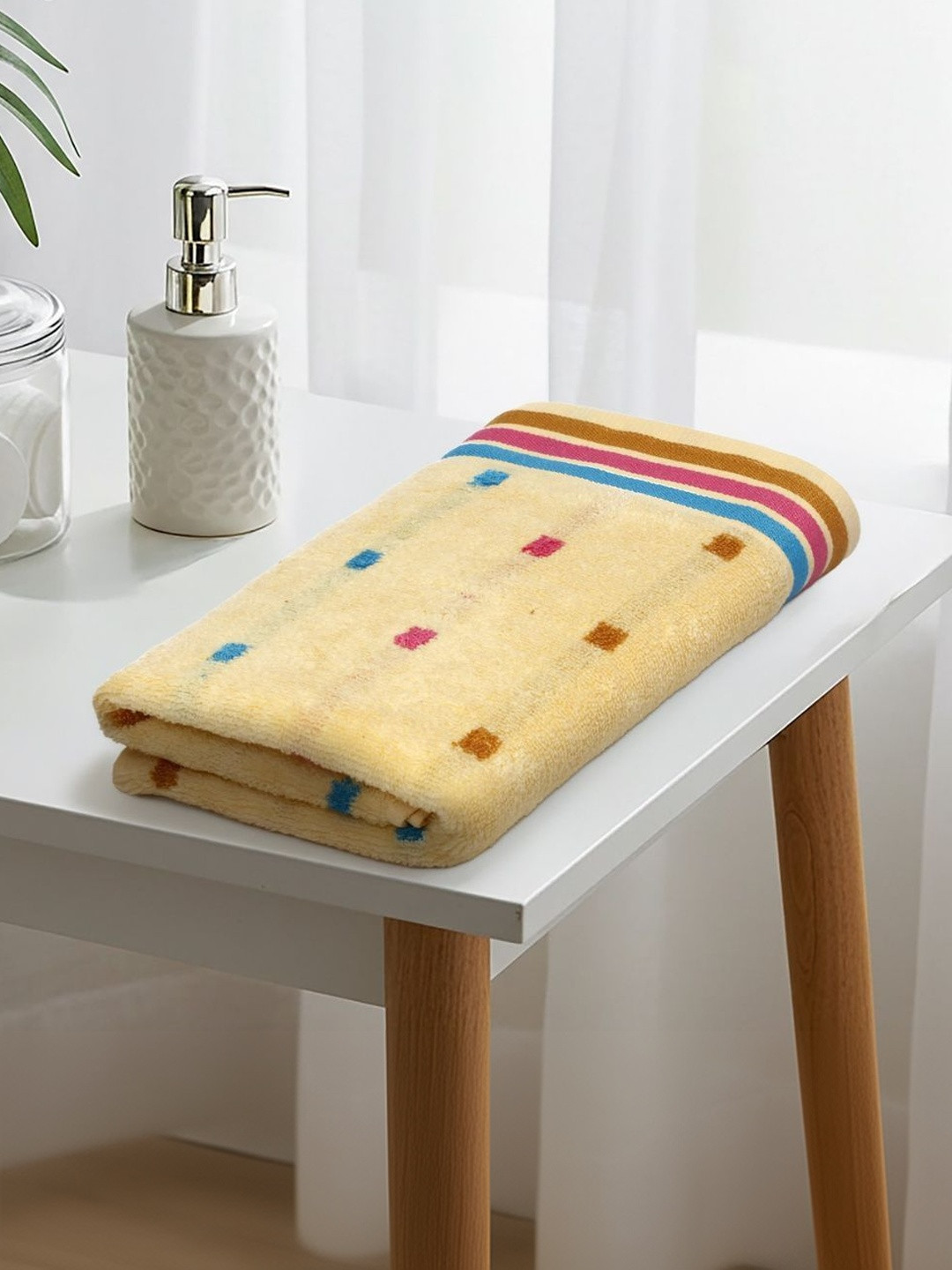 LIBERTY TOWELS Geometric Printed 450 GSM Pure Cotton Bath Towel