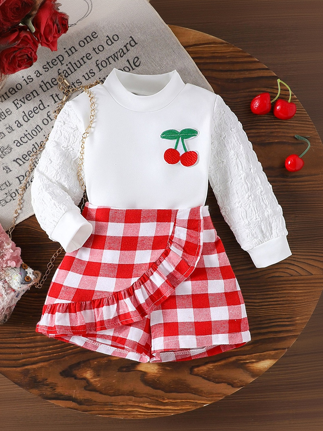 LULU & SKY Girls Checkered T-shirt with Shorts Co-ord Set