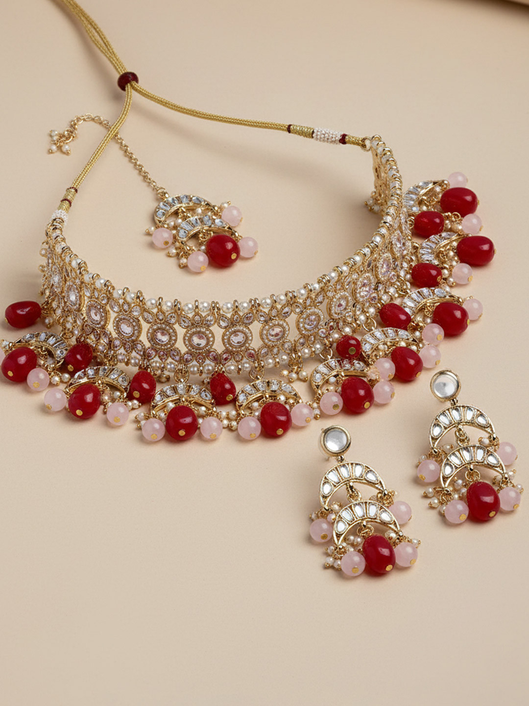 KARATCART Gold-Plated Red & Pink Kundan-Studded & Beaded Traditional Jewellery Set