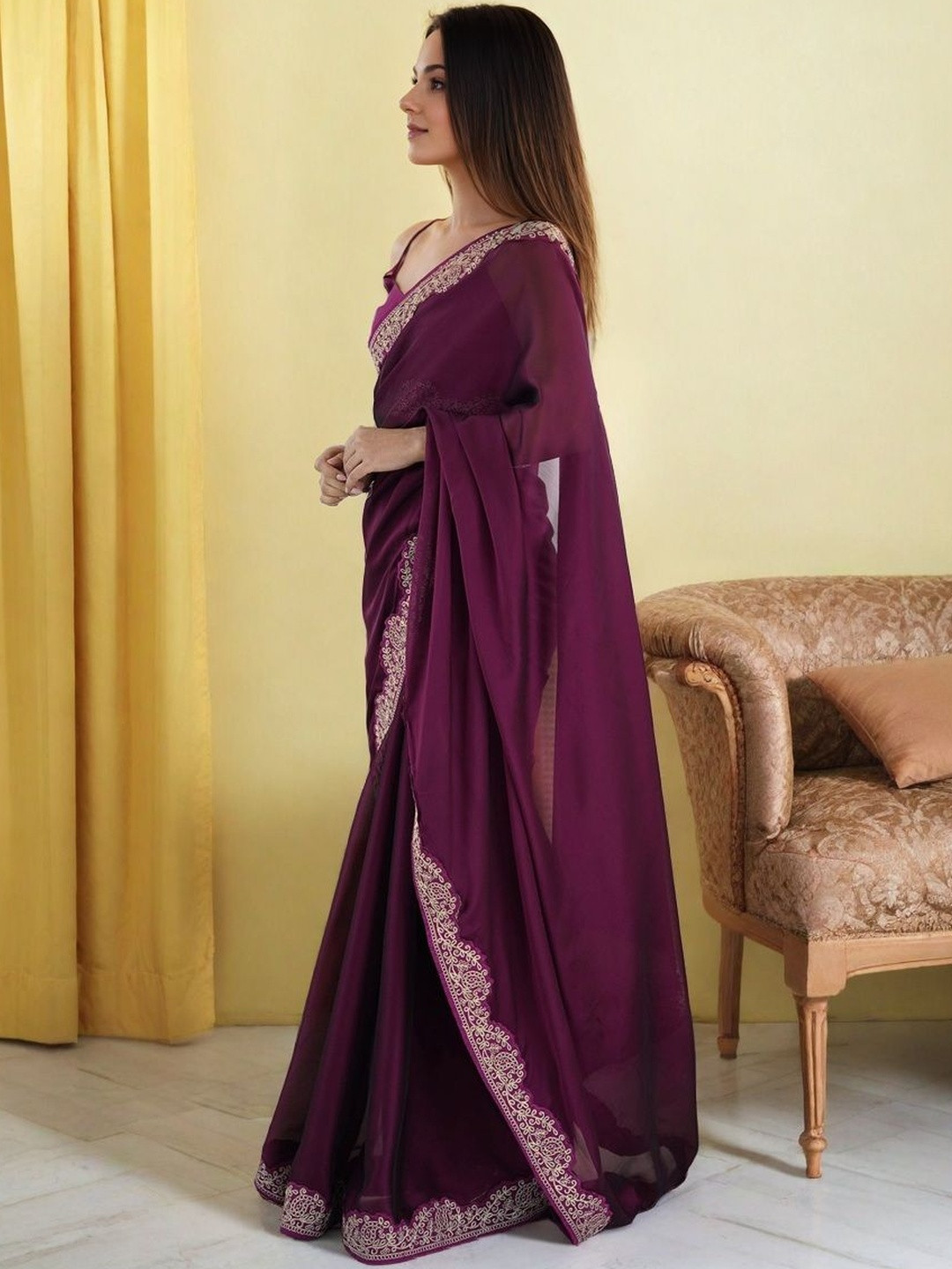 Siya Fashion Embellished Zari Saree with Blouse Piece