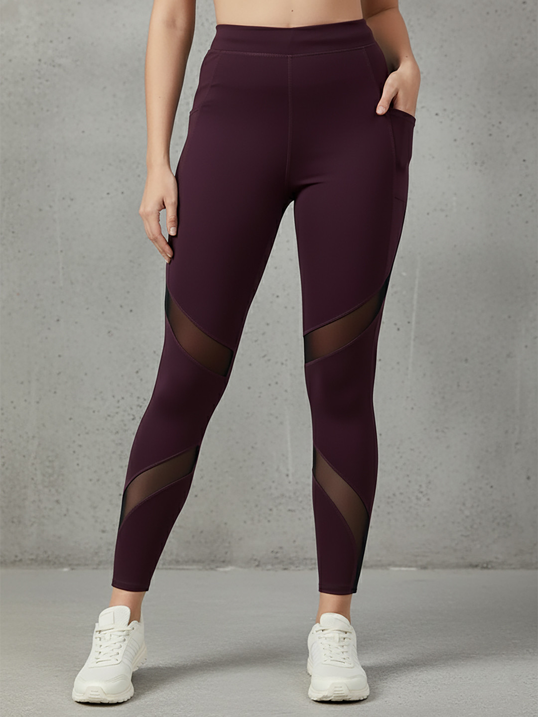 Blinkin Women Maroon Rapid Dry Tights With Breathable Mesh Panels & Side Pockets