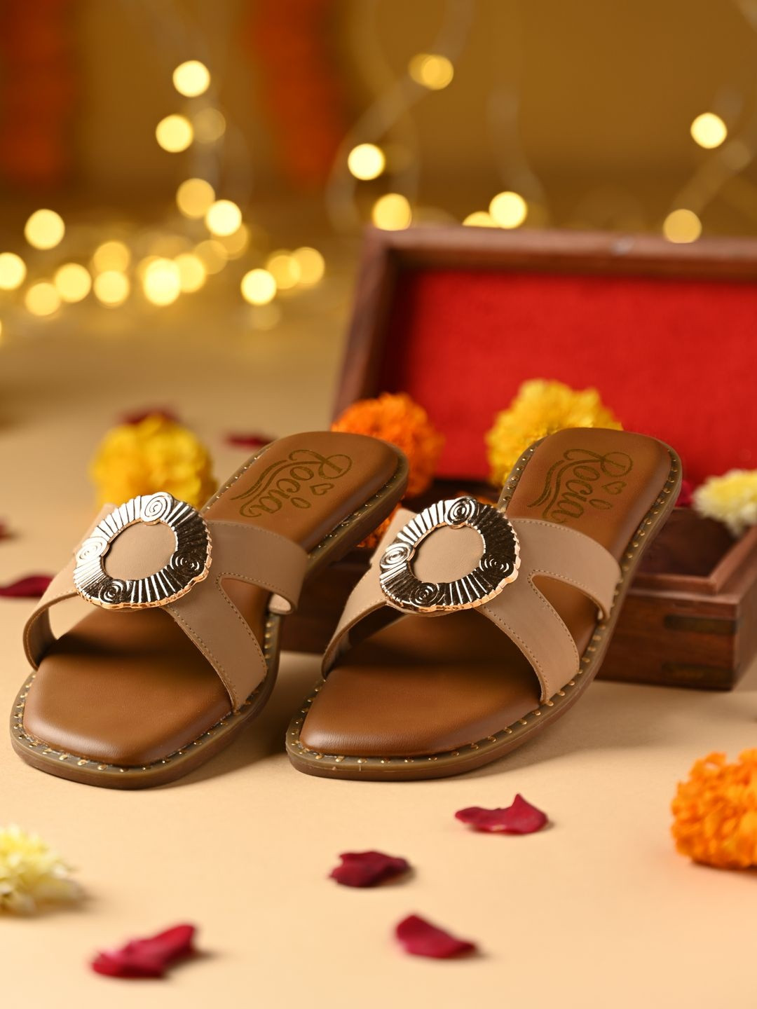 Rocia Women Open Toe Flats With Gold Fitting