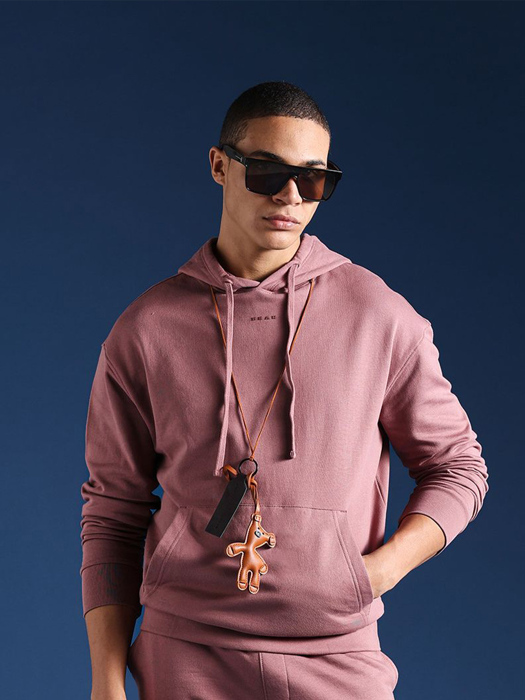 THE BEAR HOUSE Men Solid Full Sleeve Hooded Sweatshirt