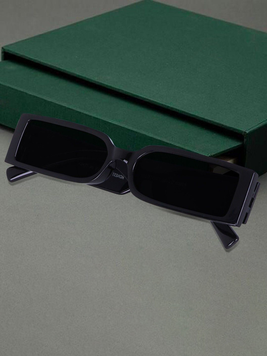 EYMEN I Unisex Black Lens & Black Rectangle Sunglasses with Polarised and UV 275