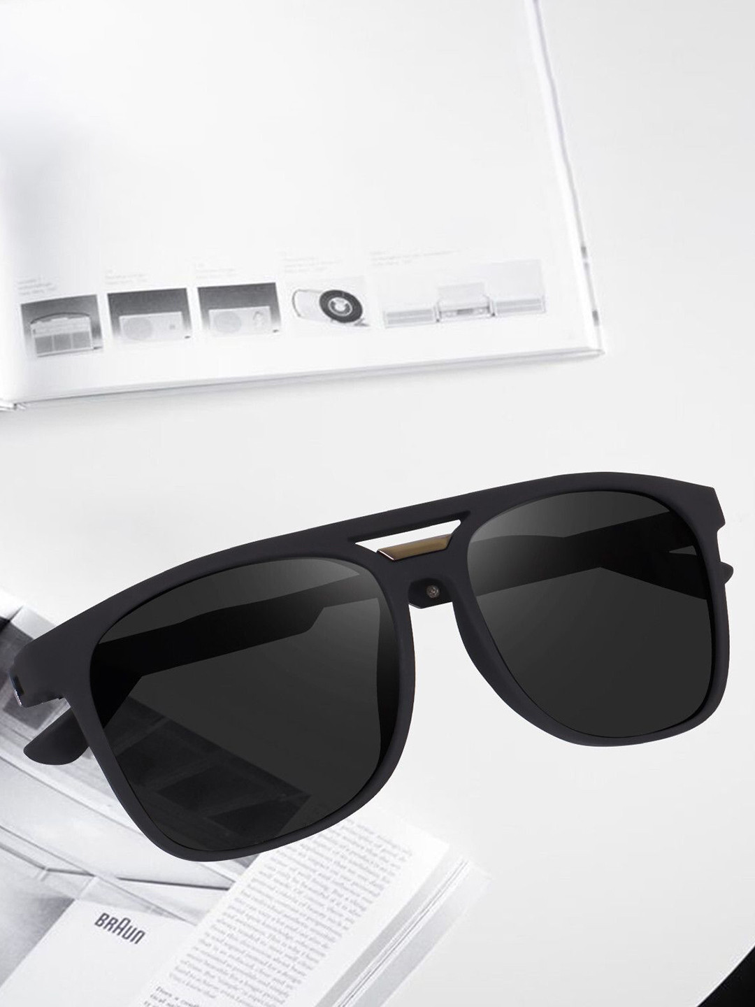 EYMEN I Unisex Polarised and UV Protected Square Sunglasses eym_IElegent@Vincent Black
